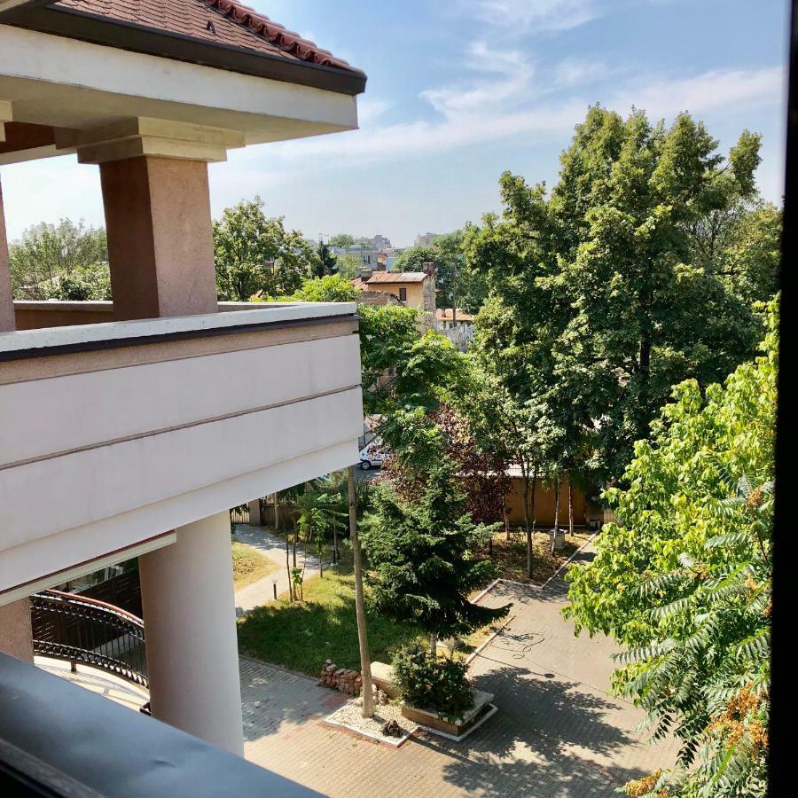 Francesca Residence Бухарест Екстер'єр фото